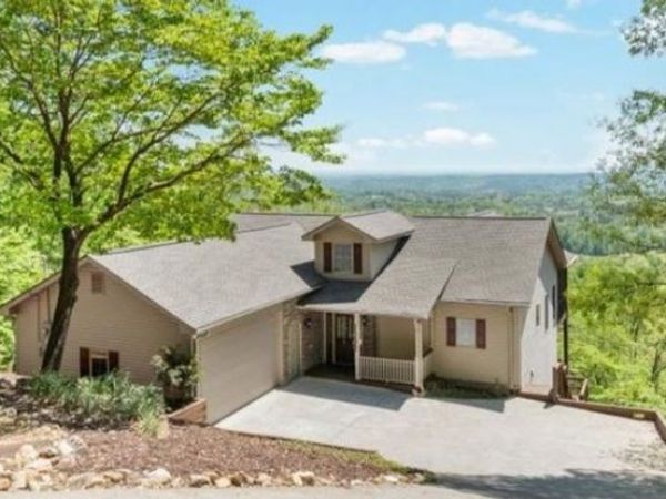 252 Oglethorpe Mountain Trail, Jasper, GA 30143