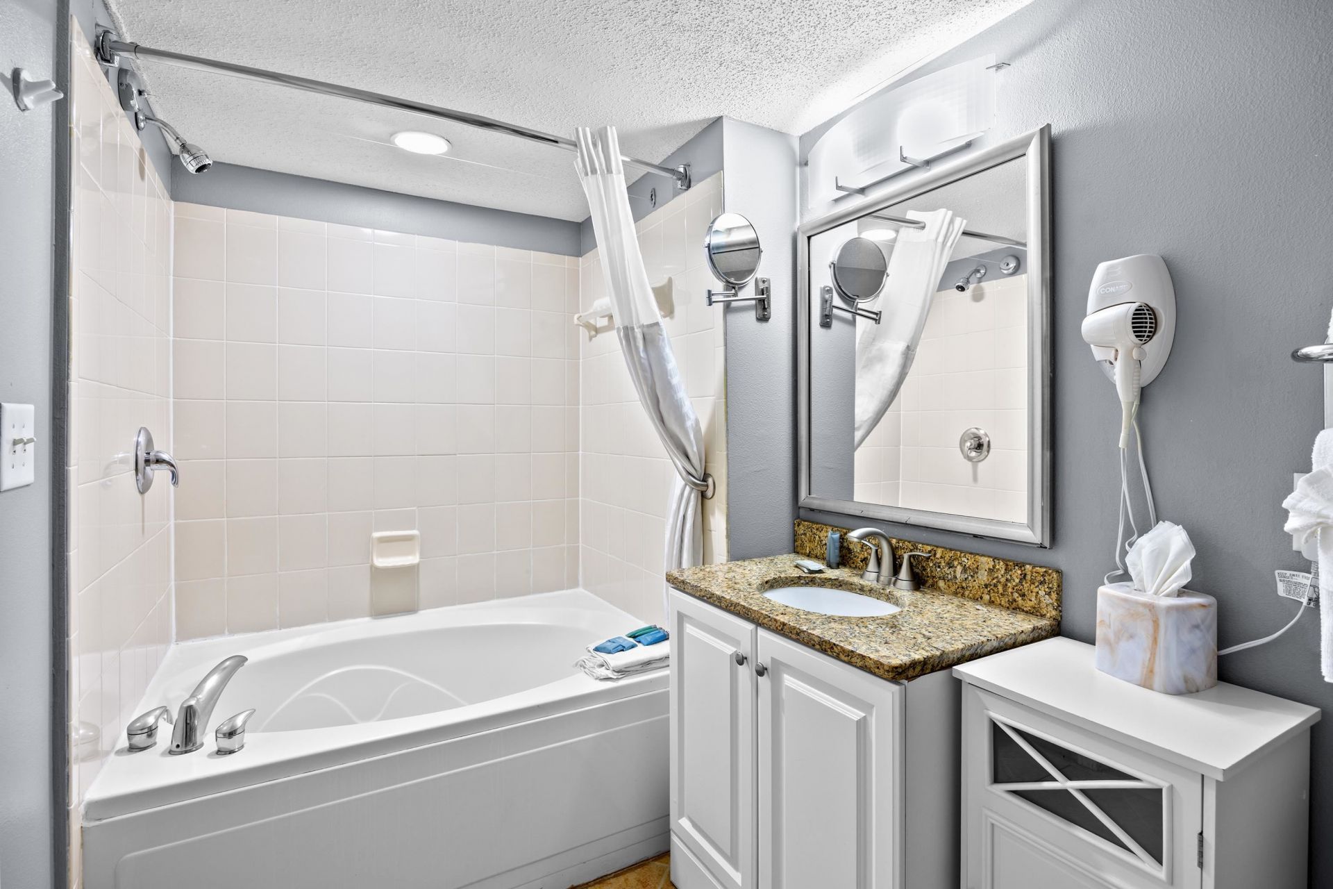 300 N Ocean Blvd.  Photo 9