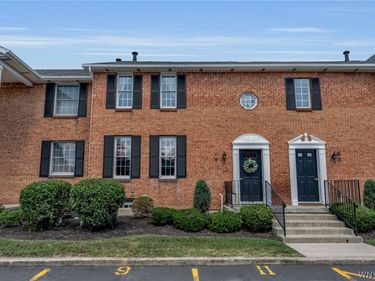 9 Tralee , East Amherst, NY 14051