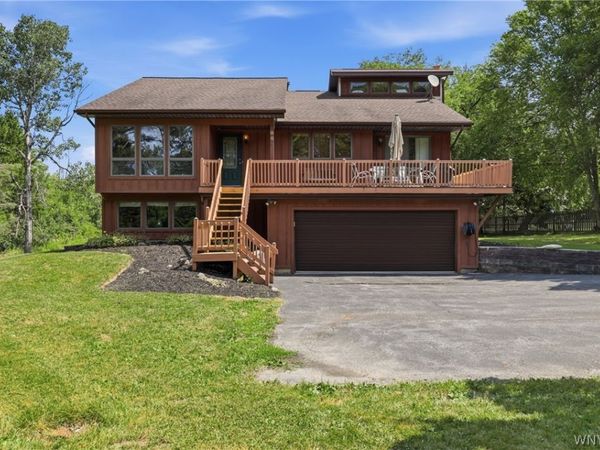 861 Bowen Road, Elma, NY 14059