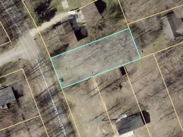 2288 Apple Valley Drive , Howard, OH 43028