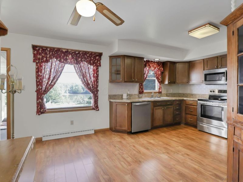 400 W Main Street, West Jefferson, OH 43162 Photo 15