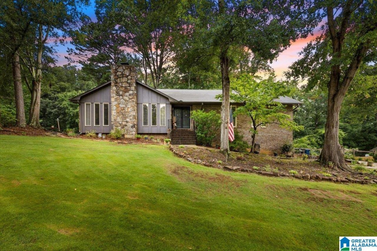 132 Acrilane Drive, Trussville, AL 35173 Main Photo