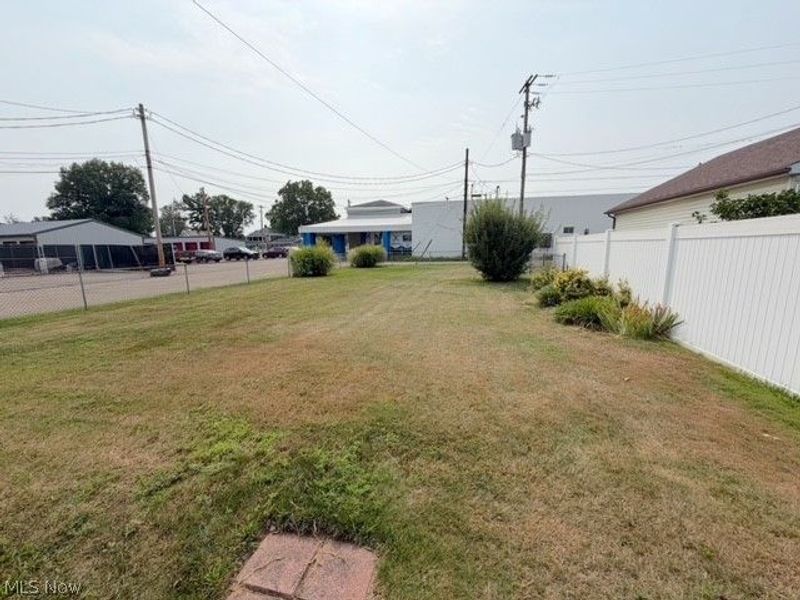 602 4th Street NW, New Philadelphia, OH 44663 Photo 32