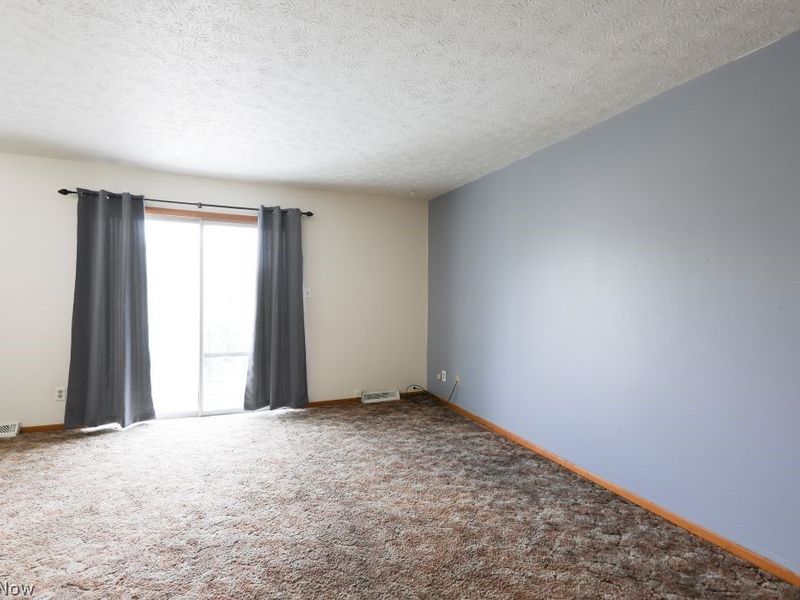1258 Pembrooke Drive , Unit D, Salem, OH 44460 Photo 6