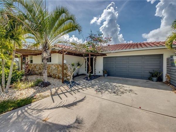 2701 Bruce ST , MATLACHA, FL 33993