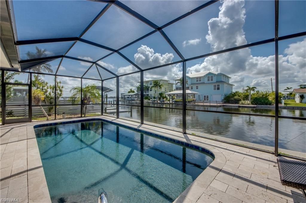 2701 Bruce St , Matlacha, FL 33993 Photo