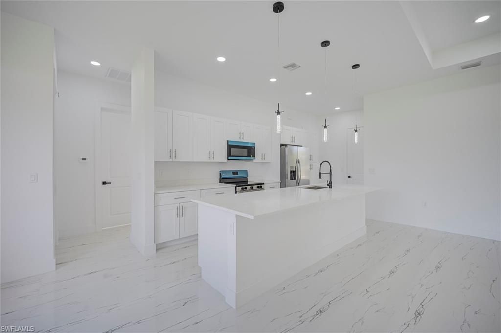 470 Laconic Ave , Lehigh Acres, FL 33974 Photo
