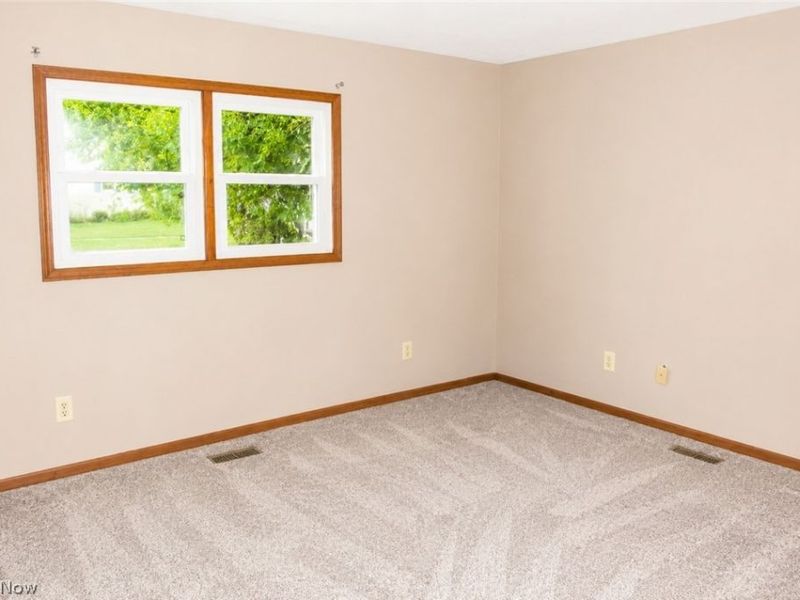 737 Grantwood Avenue, Sheffield Lake, OH 44054 Photo 16