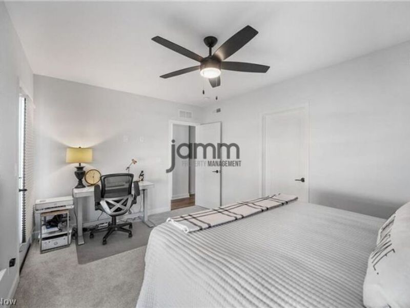 12203 Ashbury Avenue , Cleveland, OH 44106 Photo 15