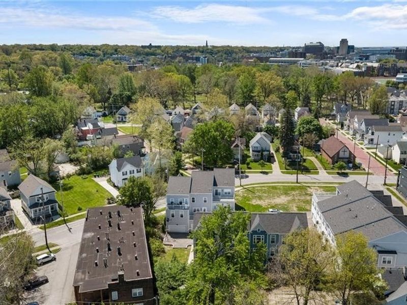 12203 Ashbury Avenue, Cleveland, OH 44106 Photo 32