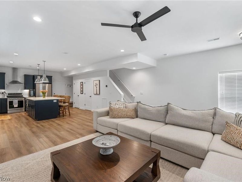 12203 Ashbury Avenue, Cleveland, OH 44106 Photo 5