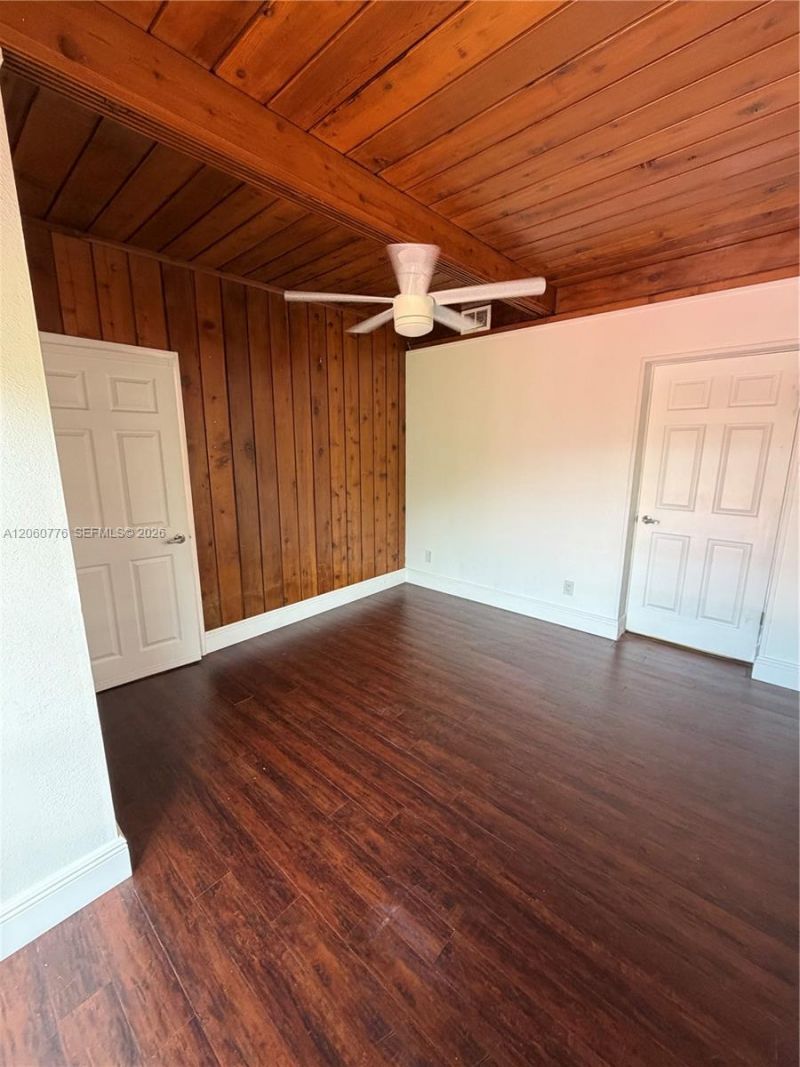 6305 Marlin Dr , Coral Gables, FL 33158 Photo