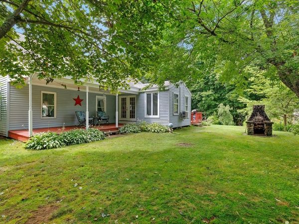 13 Tanner Road, Webster, MA 01570