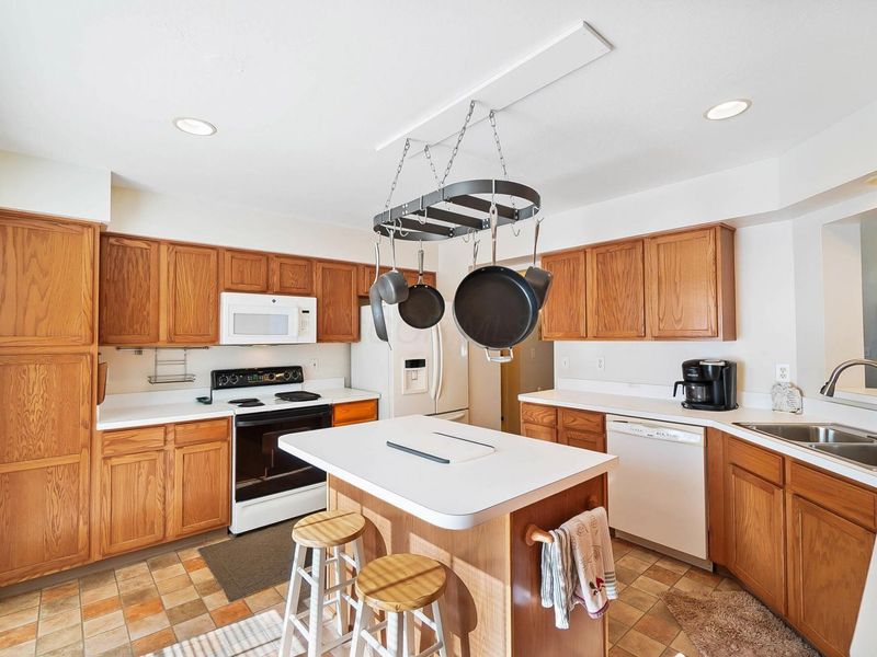 1811 Deer Crossing Drive, Marysville, OH 43040 Photo 13