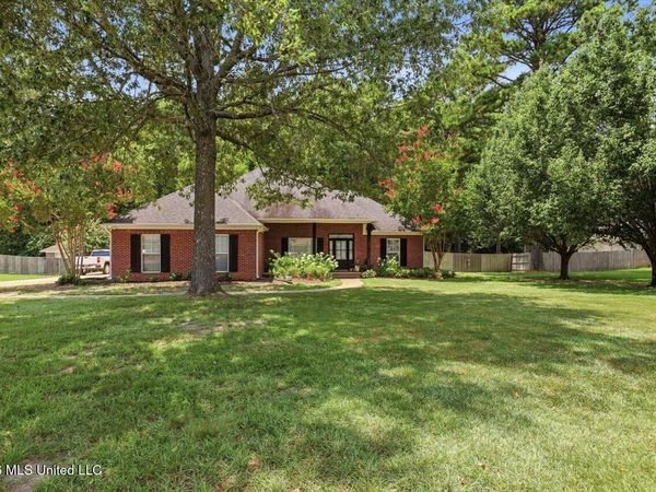108 Bluebird Cove, Brandon, MS 39042