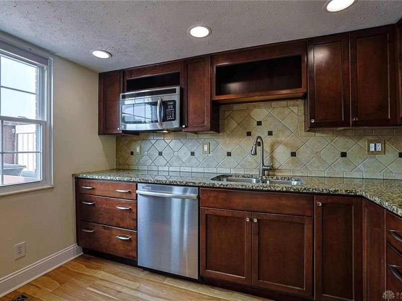 1438 Crown Point Court, Beavercreek, OH 45434 Photo 9