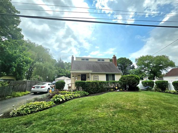 96 Chenango Drive, Bay Shore, NY 11706