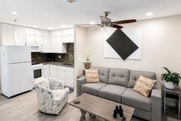 5905 S Kings Hwy.  photo 4