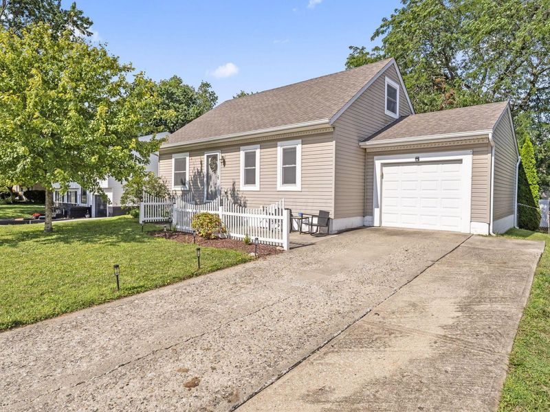 3937 Three Rivers Drive, Groveport, OH 43125 Photo 3