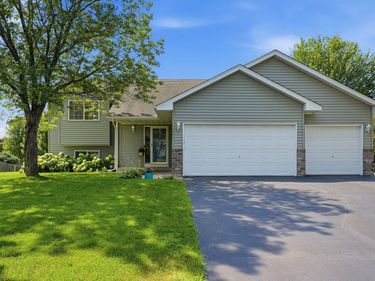 6260 142nd Lane NW, Ramsey, MN 55303
