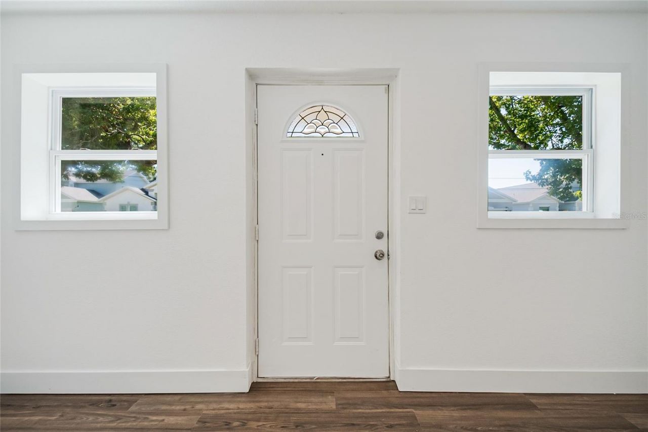 842 Dennis Avenue, Orlando, FL 32807 Photo