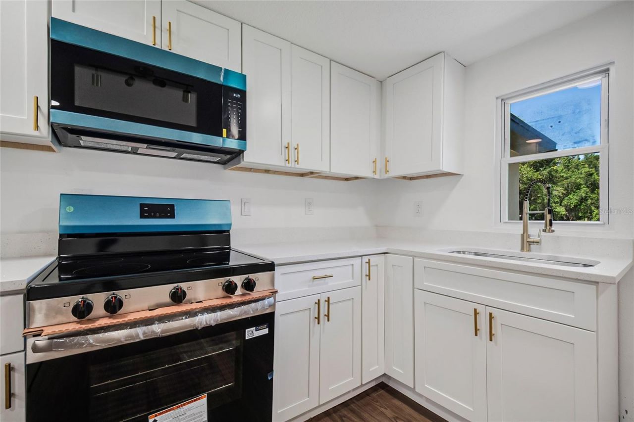 842 Dennis Avenue, Orlando, FL 32807 Photo