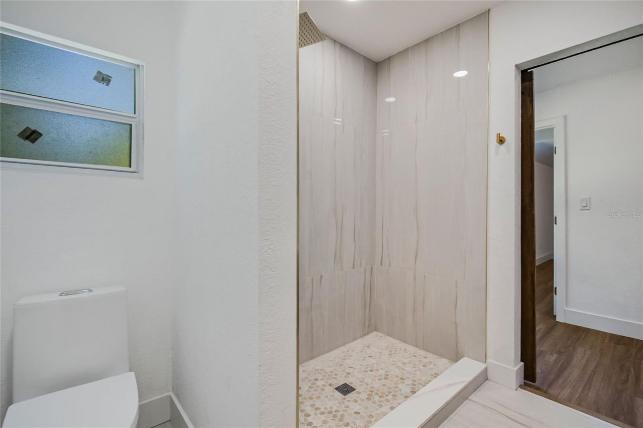 842 Dennis Avenue, Orlando, FL 32807 Photo