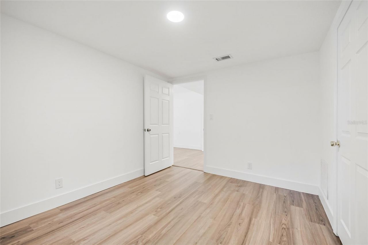 842 Dennis Avenue, Orlando, FL 32807 Photo