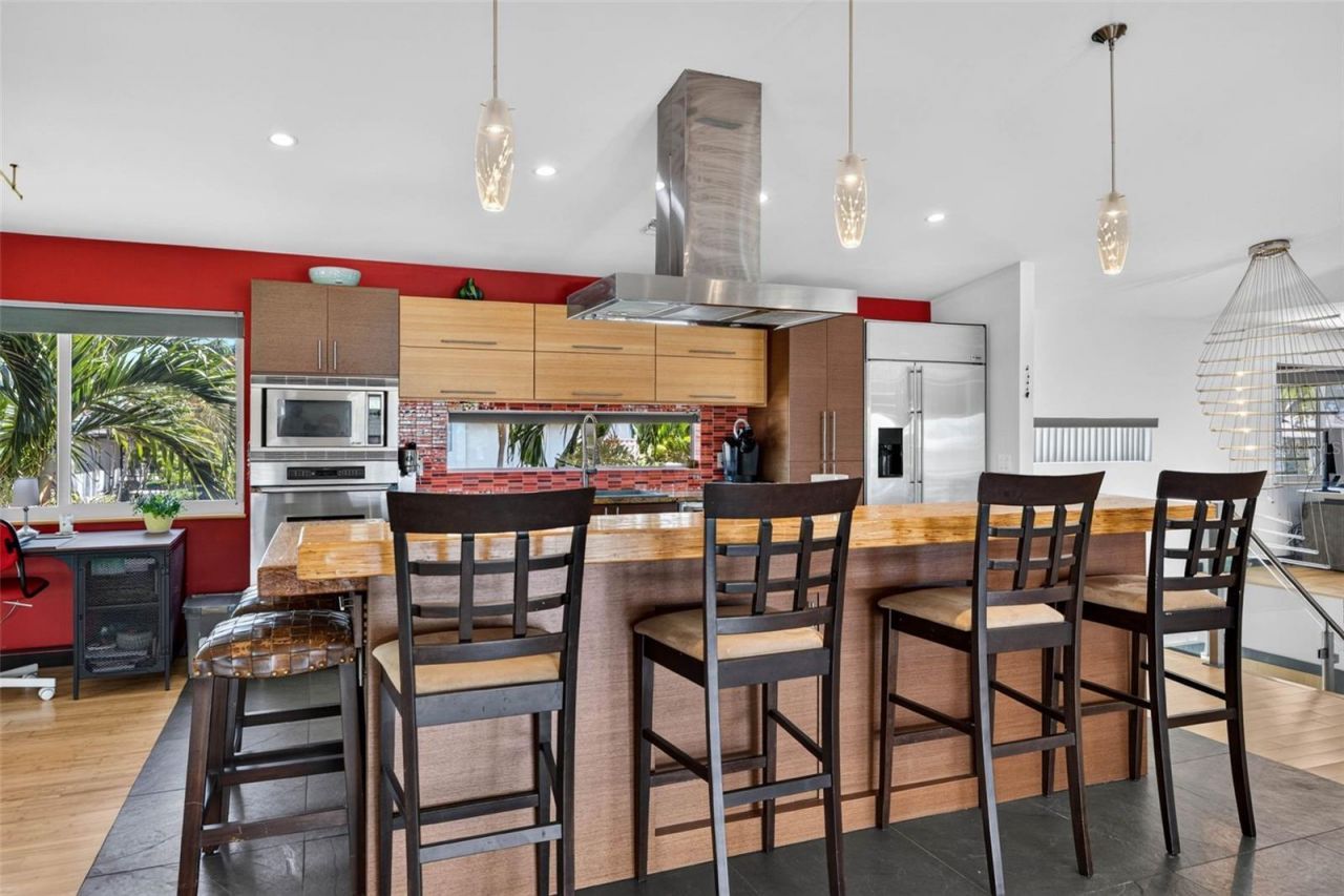 113 7th Street E, Saint Petersburg, FL 33715 Photo