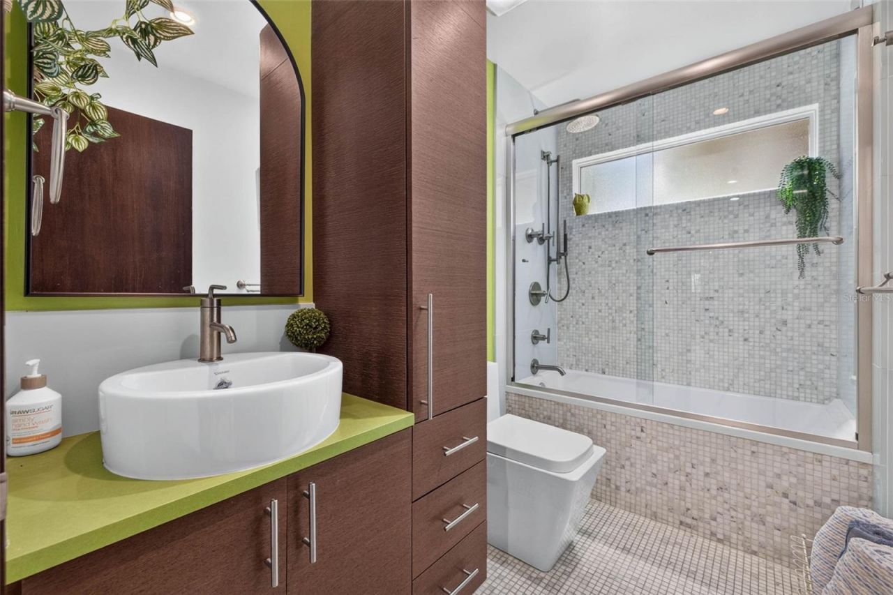 113 7th Street E, Saint Petersburg, FL 33715 Photo