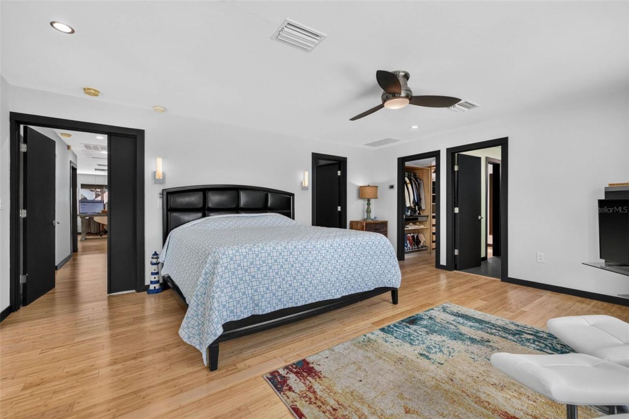 113 7th Street E, Saint Petersburg, FL 33715 Photo