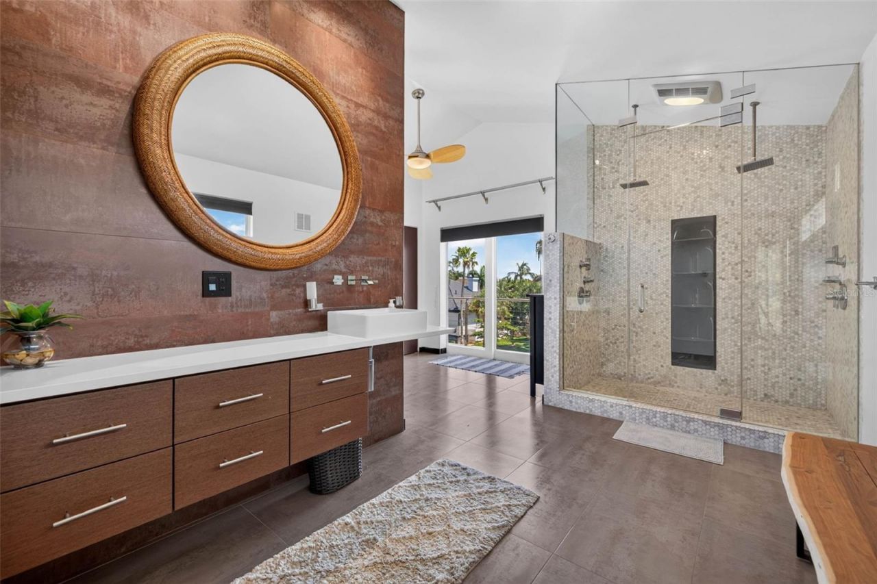 113 7th Street E, Saint Petersburg, FL 33715 Photo