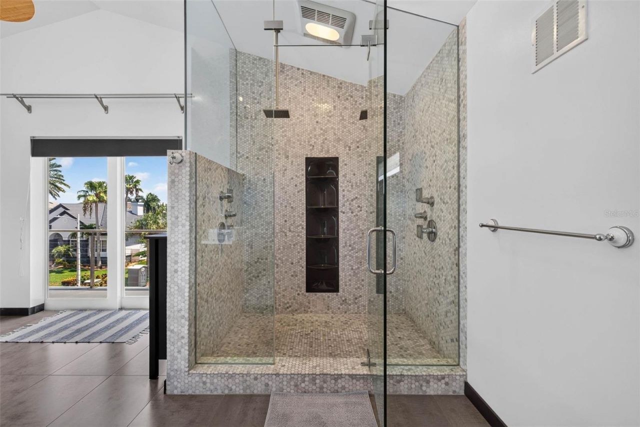 113 7th Street E, Saint Petersburg, FL 33715 Photo