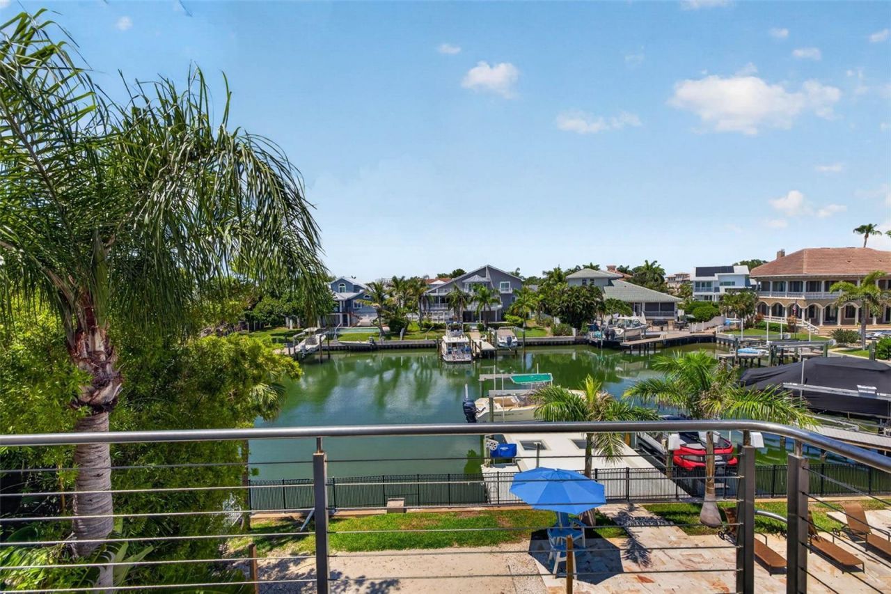 113 7th Street E, Saint Petersburg, FL 33715 Photo