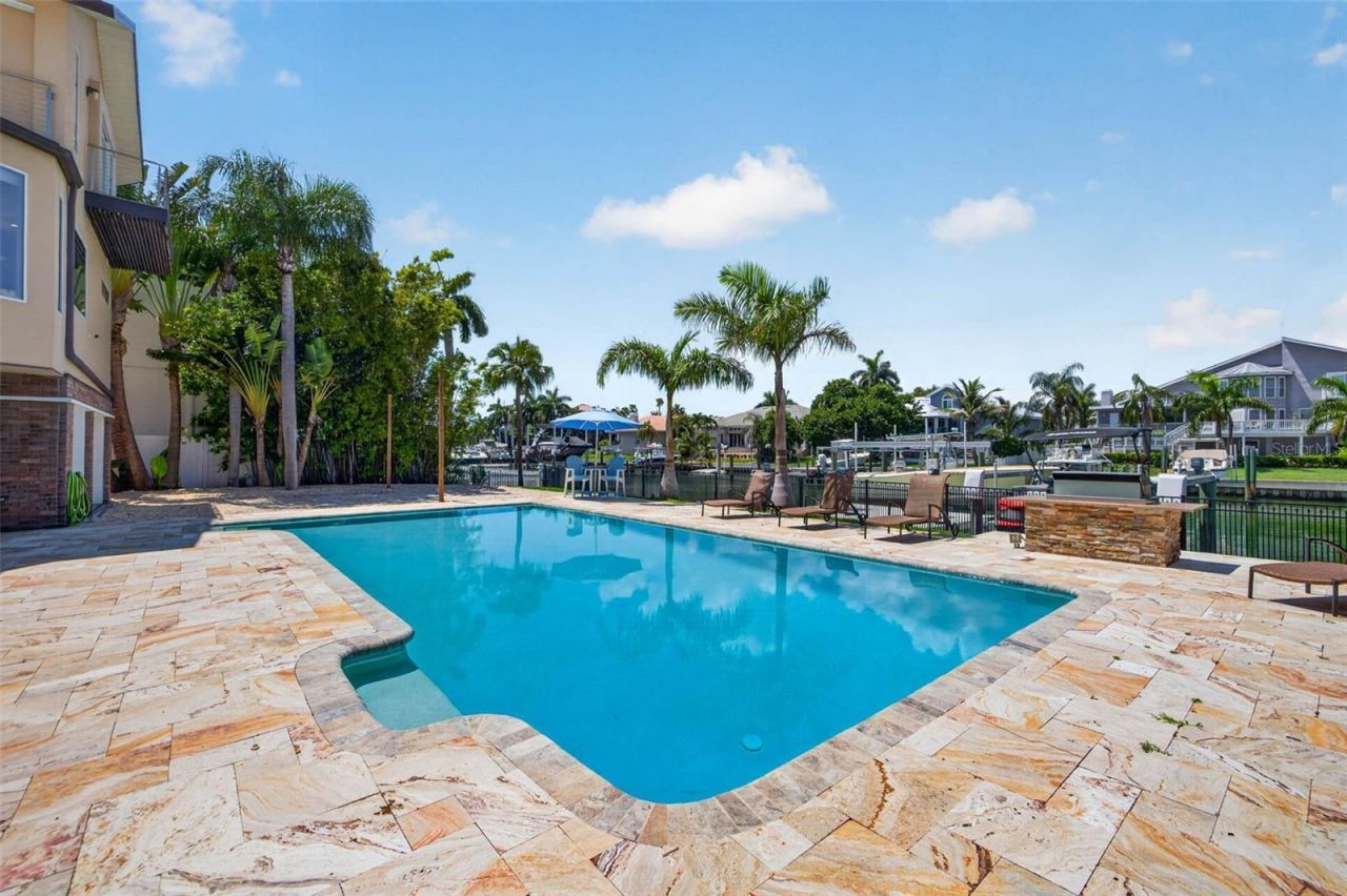 113 7th Street E, Saint Petersburg, FL 33715 Photo