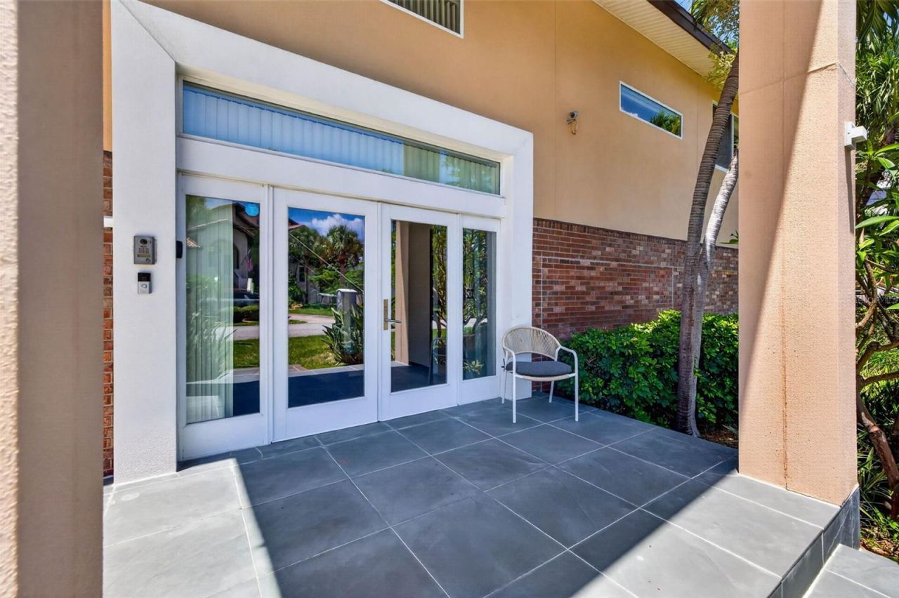 113 7th Street E, Saint Petersburg, FL 33715 Photo