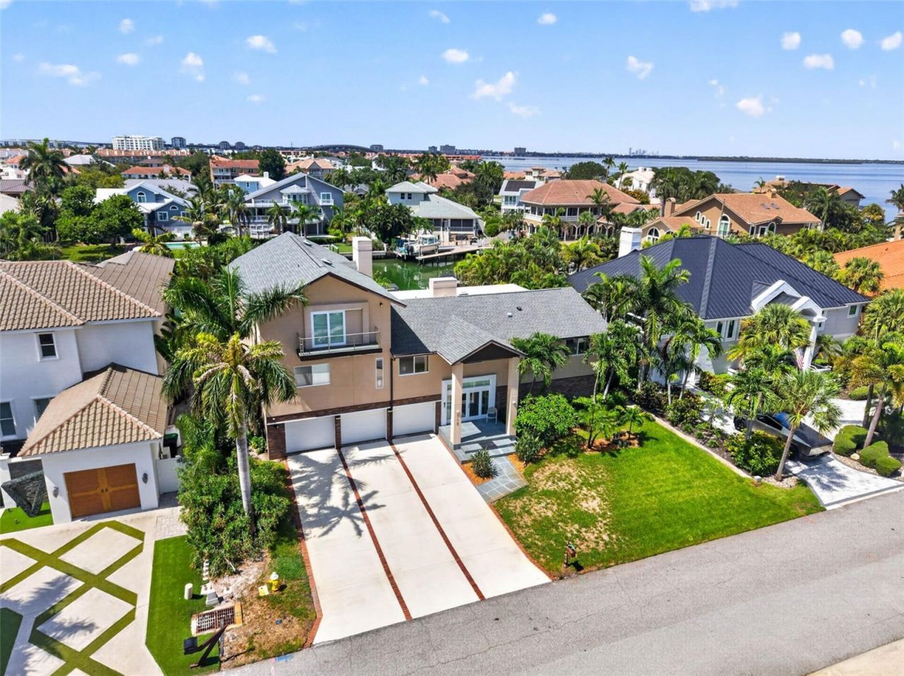 113 7th Street E, Saint Petersburg, FL 33715 Photo