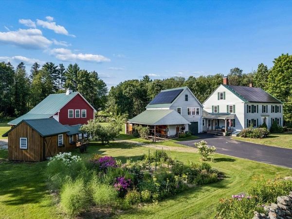 708 Cross Country Road, Pembroke, NH 03275