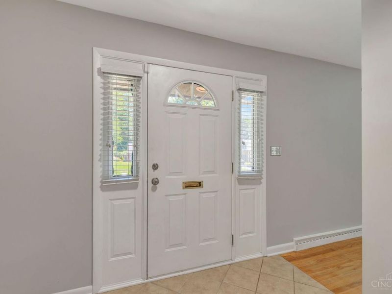 6465 Honeysuckle Drive, Cincinnati, OH 45230 Photo 5