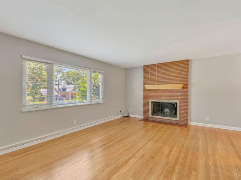 6465 Honeysuckle Drive, Cincinnati, OH 45230 Photo 9