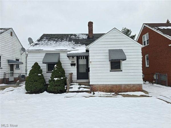 4667 E 86th Street , Garfield Heights, OH 44125