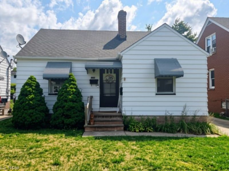 4667 E 86th Street, Garfield Heights, OH 44125 Photo 1