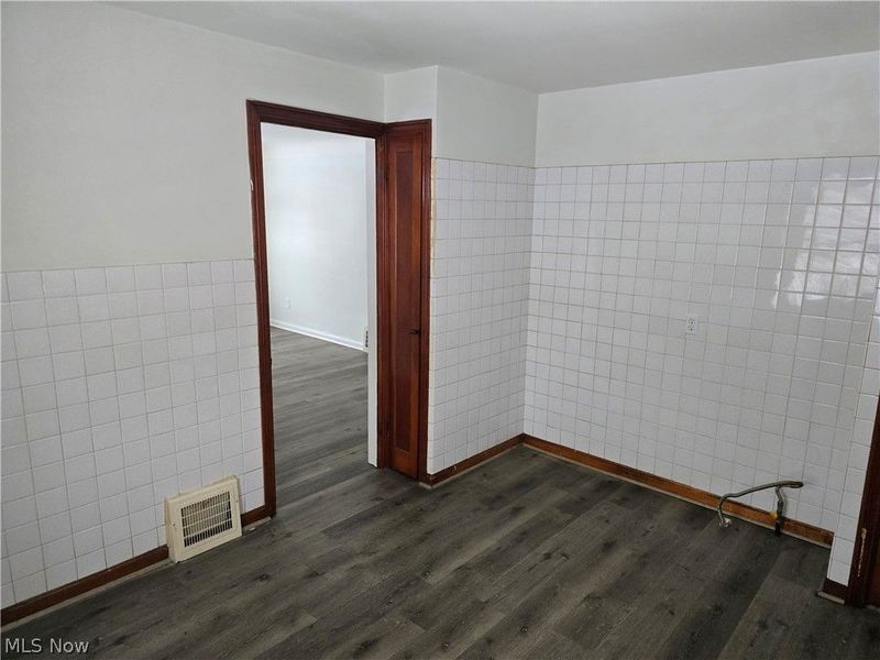 4667 E 86th Street , Garfield Heights, OH 44125 Photo 3