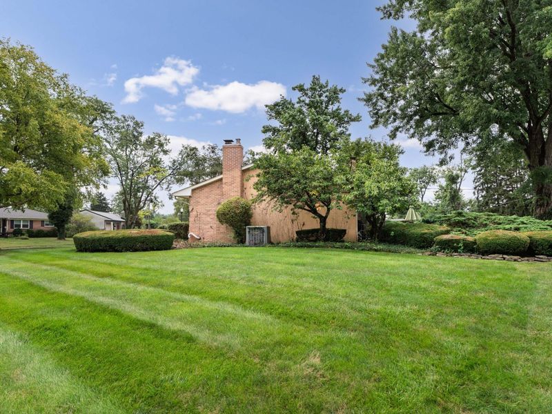 1561 Rose View Drive , Columbus, OH 43209 Photo 52