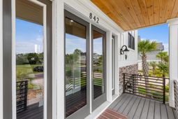 842 Waterton Ave.  photo 4