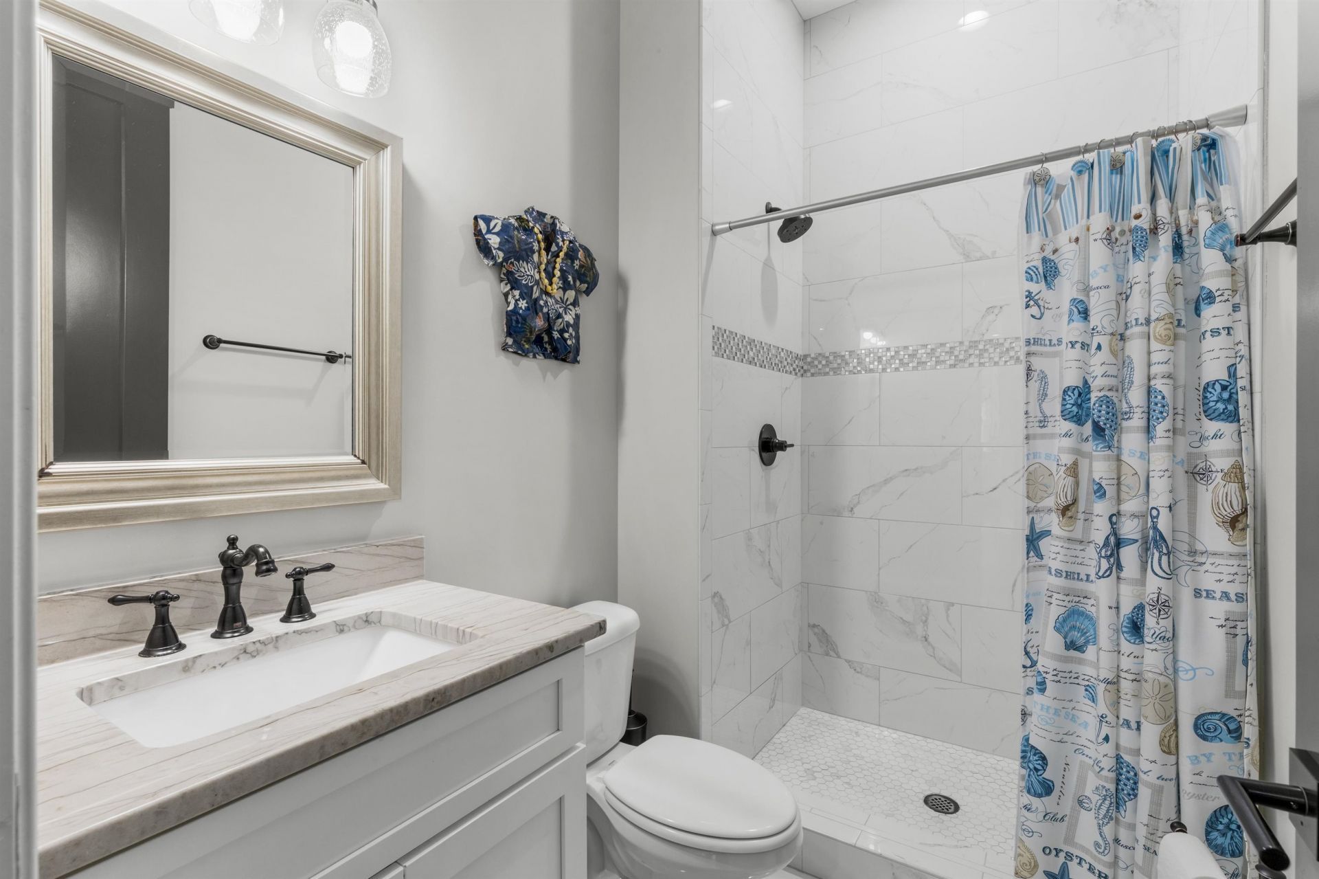 842 Waterton Ave.  Photo 40