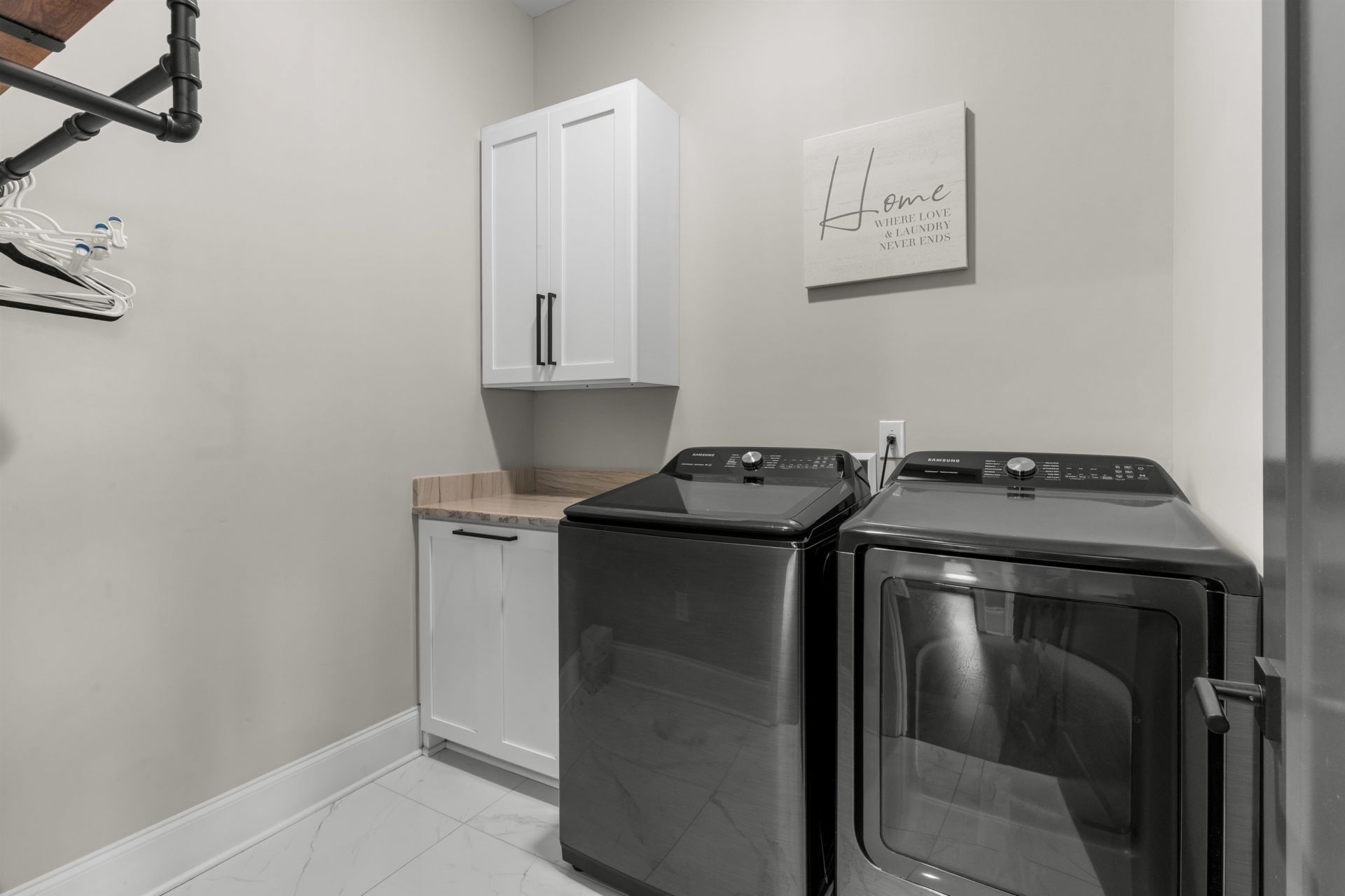 842 Waterton Ave.  Photo 49
