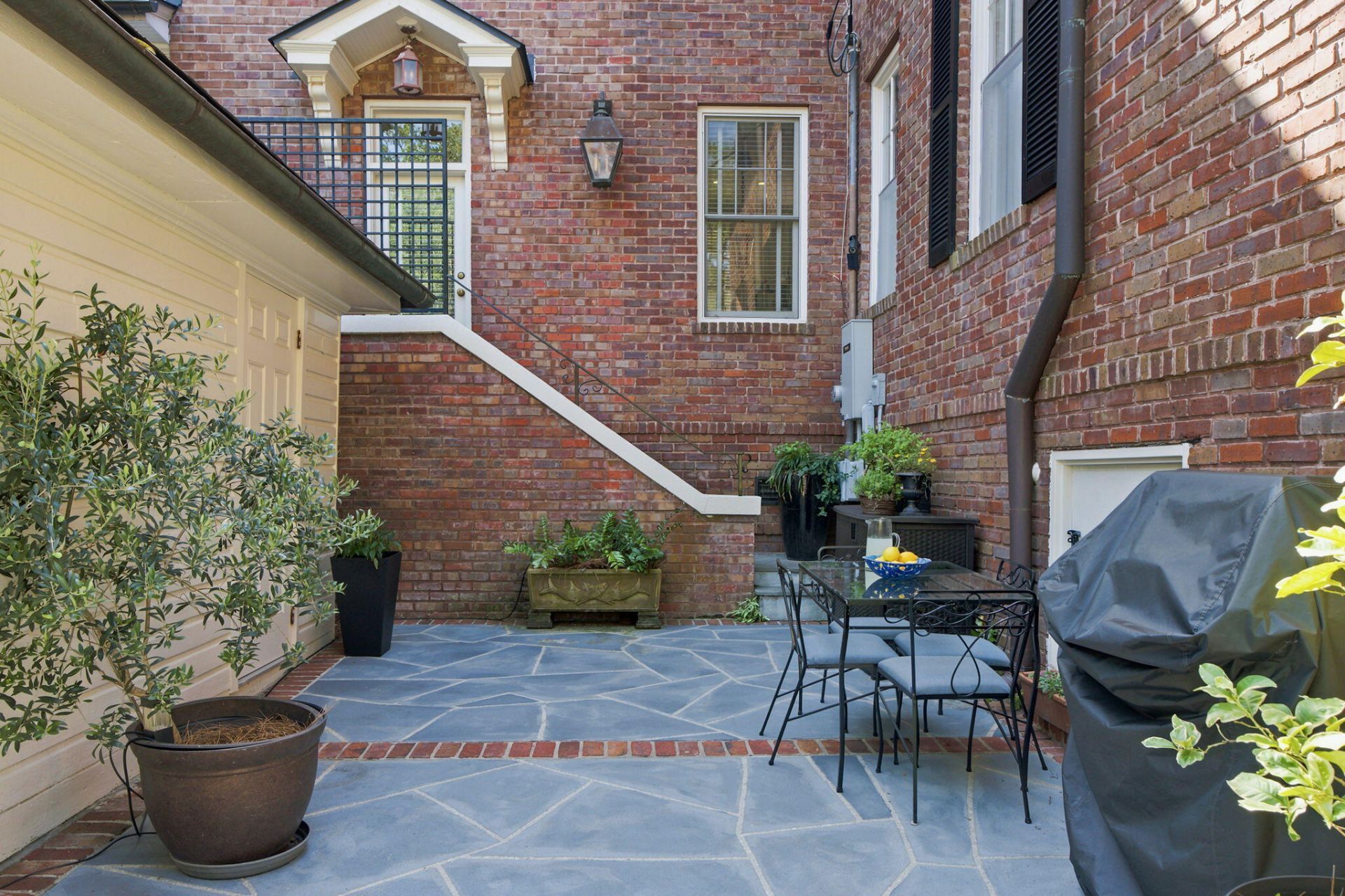 106 S Battery Street Photo 54