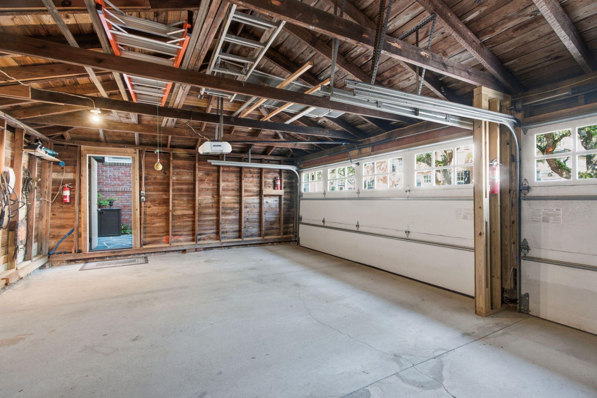 106 S Battery Street Photo 59